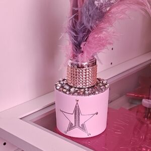 Reed oil Diffuser Bottle with Feathers and Star Design